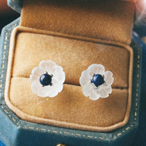 Sterling Silver Natural Lapis lazuli Flower Earrings Studs Nature Jewelry - Picture 2 of 8